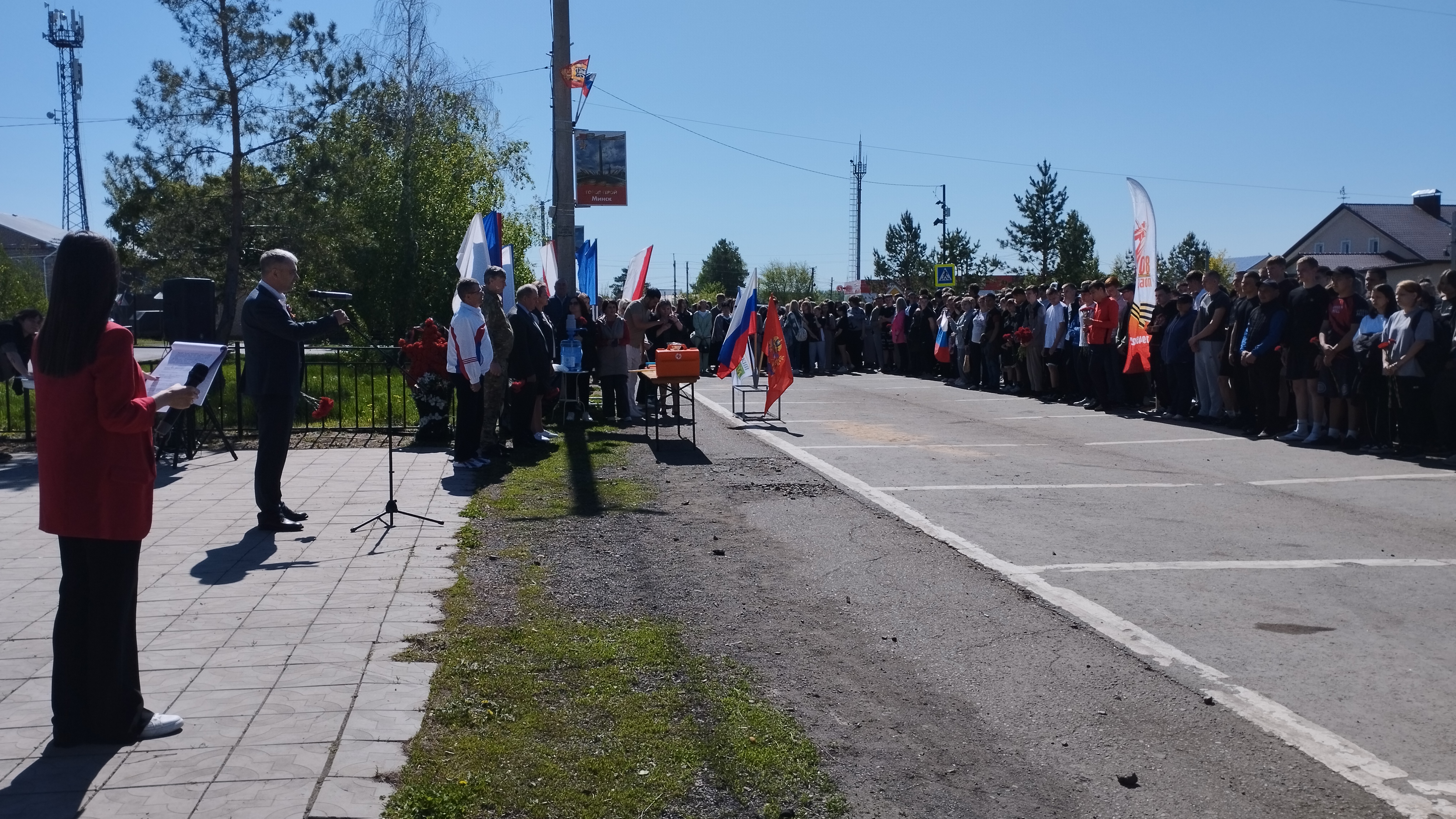 Спортивная эстафета «Беги за мной!» в честь Дня Победы.